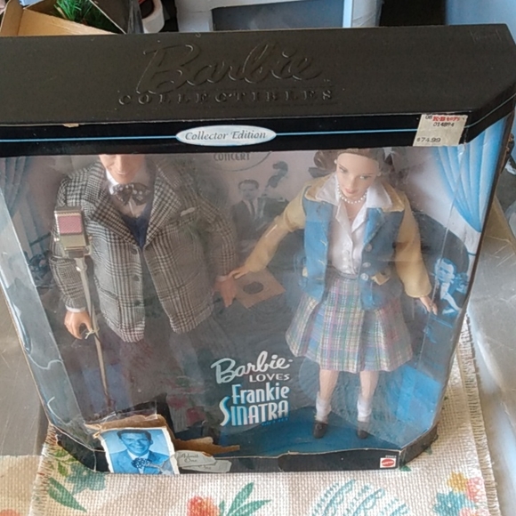 BNIB display Barbie Loves Frank Sinatra doll set. - Picture 2 of 9